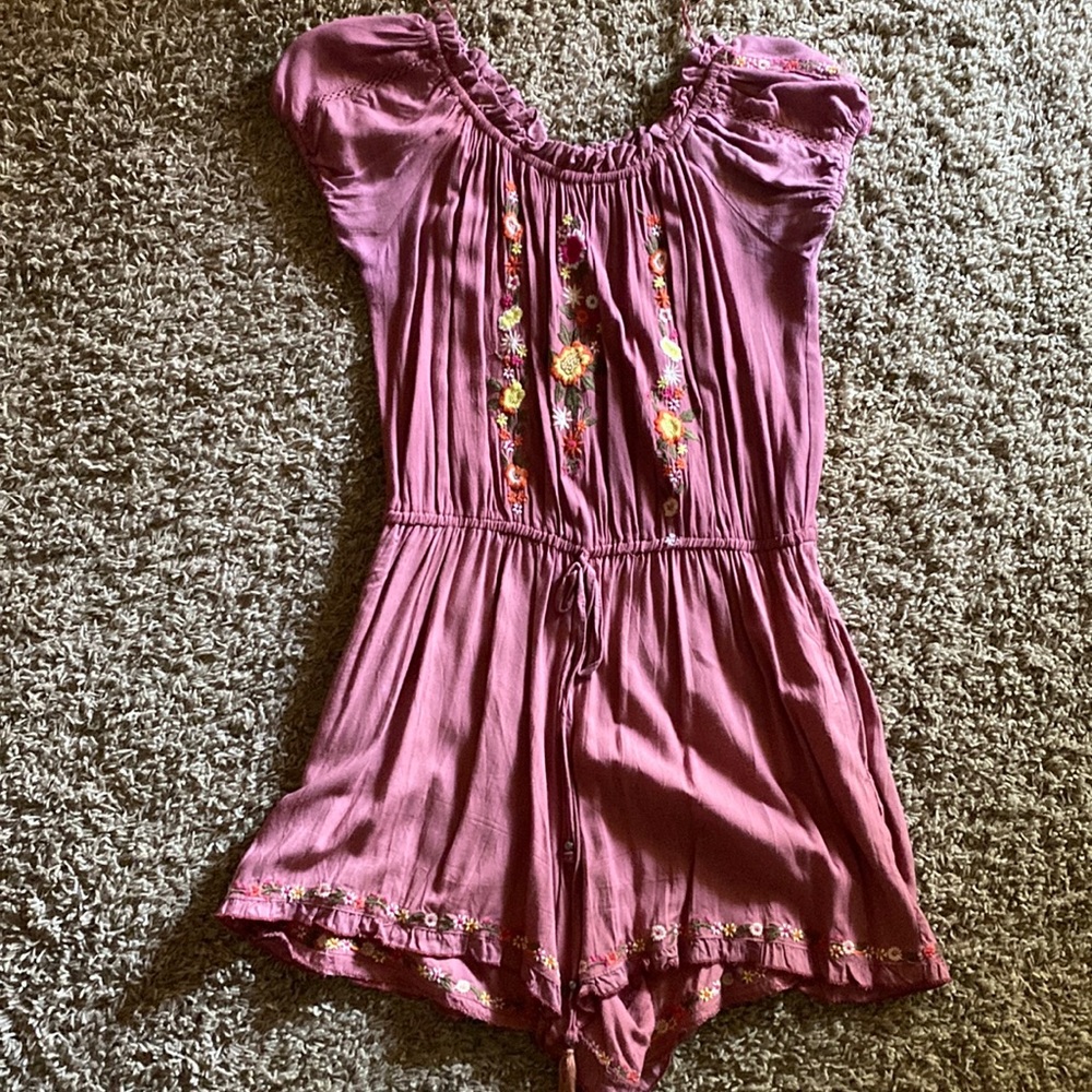 womens pink floral patterned romper